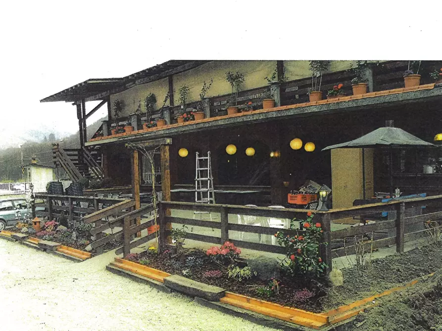 Immagine 23 di Bar / Ristorante in vendita  in Via Losa a Pessinetto
