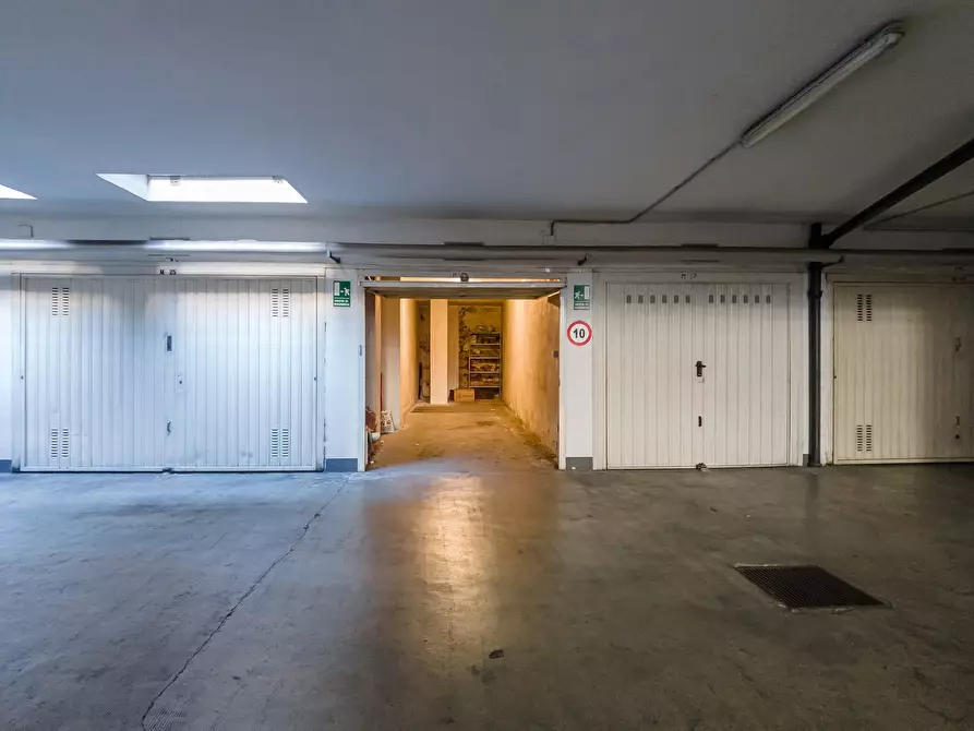 Immagine 43 di Quadrilocale in vendita  in Via Castellino a Torino