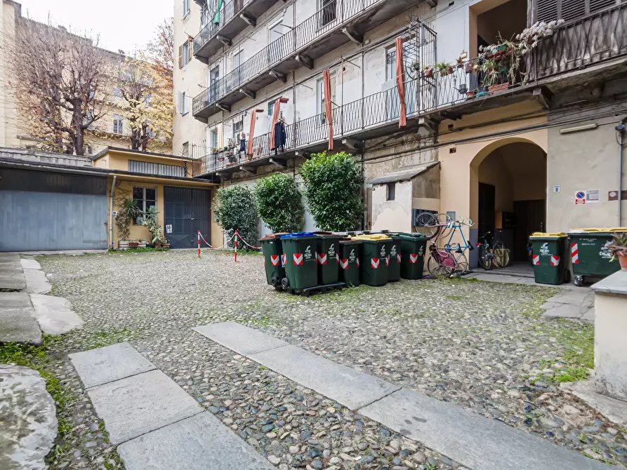 Immagine 28 di Bilocale in vendita  in Via Bertola a Torino