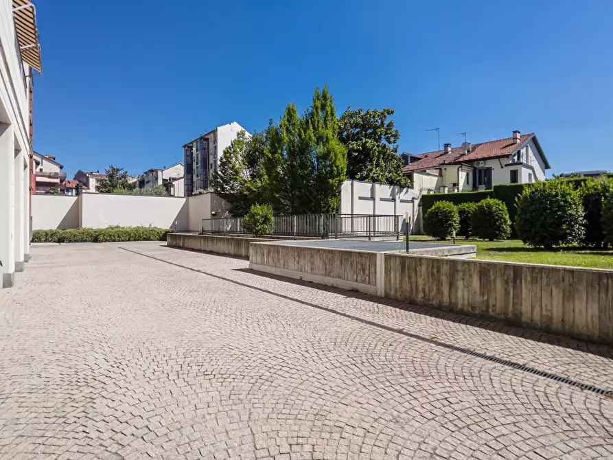 Immagine 48 di Quadrilocale in vendita  in Largo San Paolo a Torino