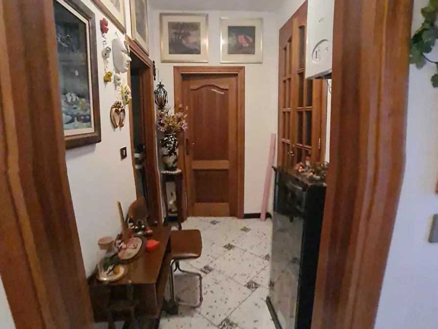 Immagine 11 di Pentalocale in vendita  a Livorno