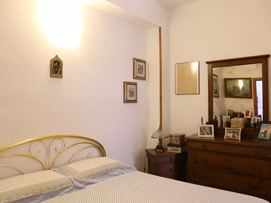 Immagine 3 di Bilocale in vendita  a Livorno