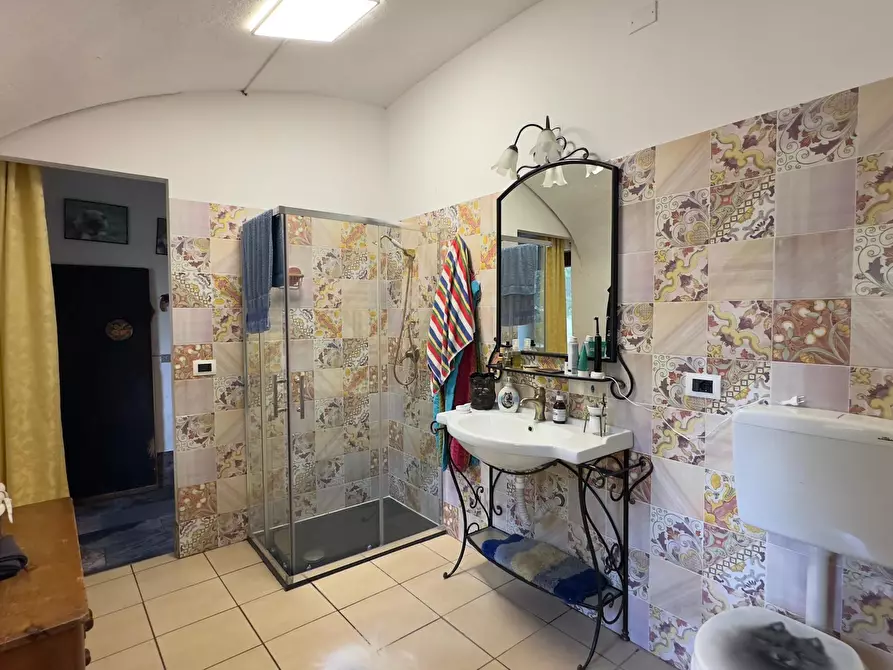 Immagine 12 di Rustico / casale in vendita  in via umberto 1 a Greggio