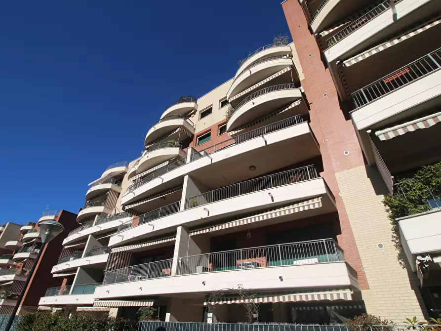 Immagine 20 di Trilocale in vendita  a Como