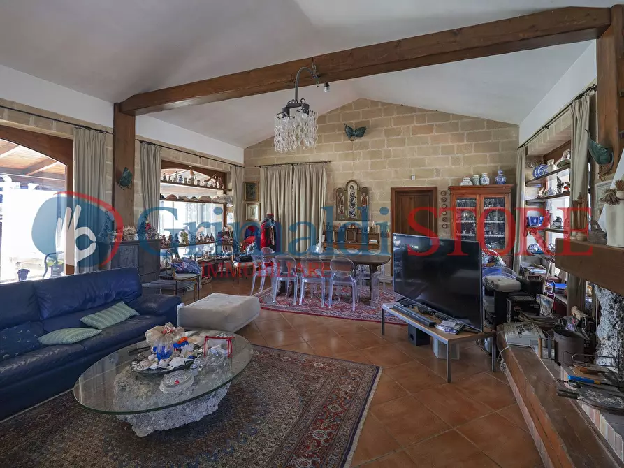 Immagine 90 di Casa indipendente in vendita  in C.S. Lu Monte 1 a Lizzanello