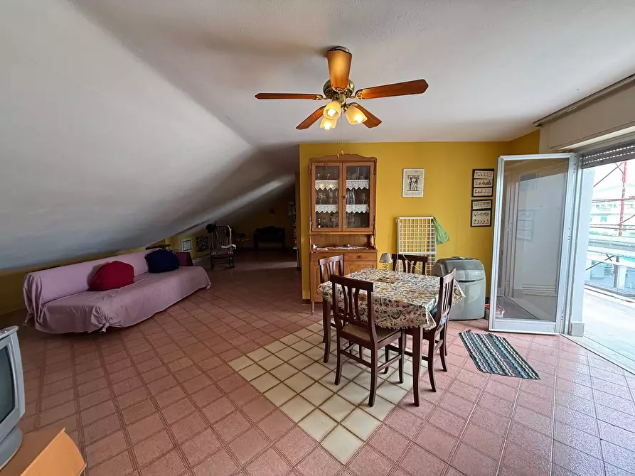 Immagine 1 di Attico in vendita  in Via Tanaro 3 a Nettuno