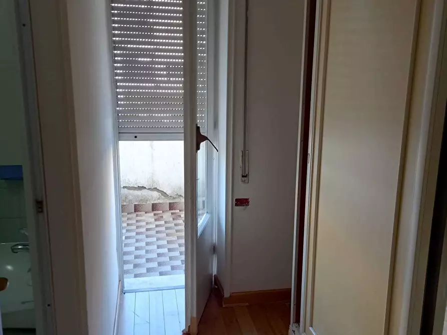 Immagine 13 di Trilocale in affitto  in Piazza Pollastrini 10 a Anzio