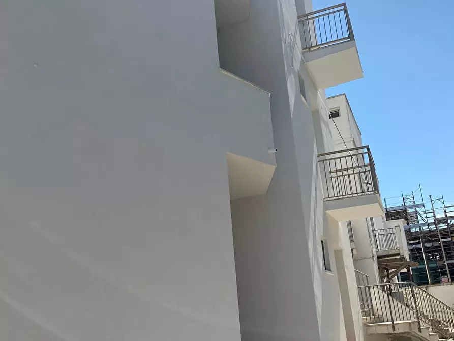 Immagine 15 di Bilocale in vendita  in Via Umberto I 76 a Santa Cesarea Terme