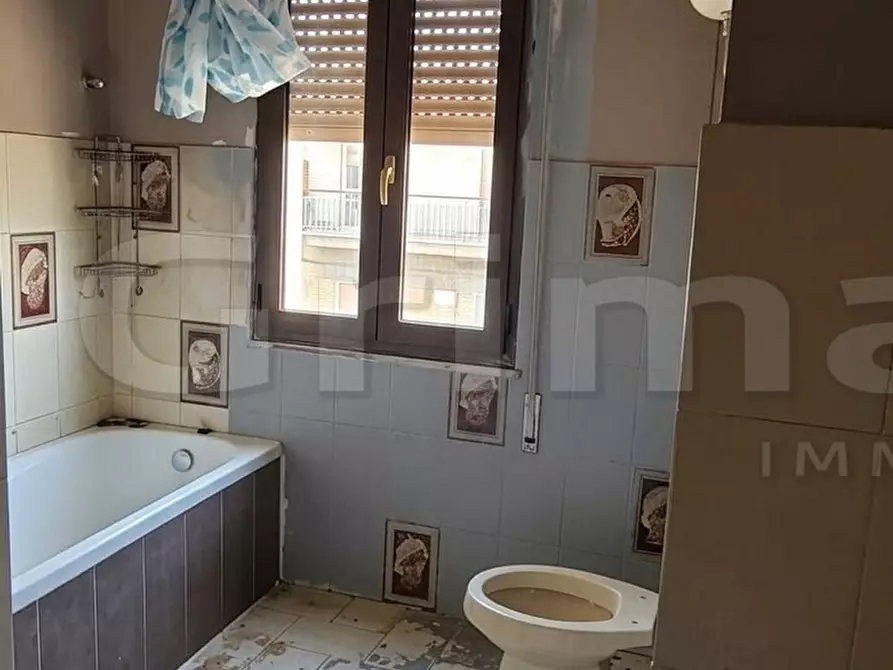 Immagine 37 di Palazzo in vendita  in Via Sferracavallo Snc a San Martino Valle Caudina