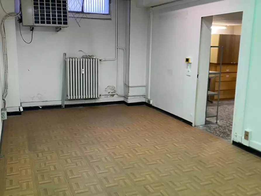 Immagine 27 di Ufficio in vendita  in Viale Paolo Onorato Vigliani 13 a Milano