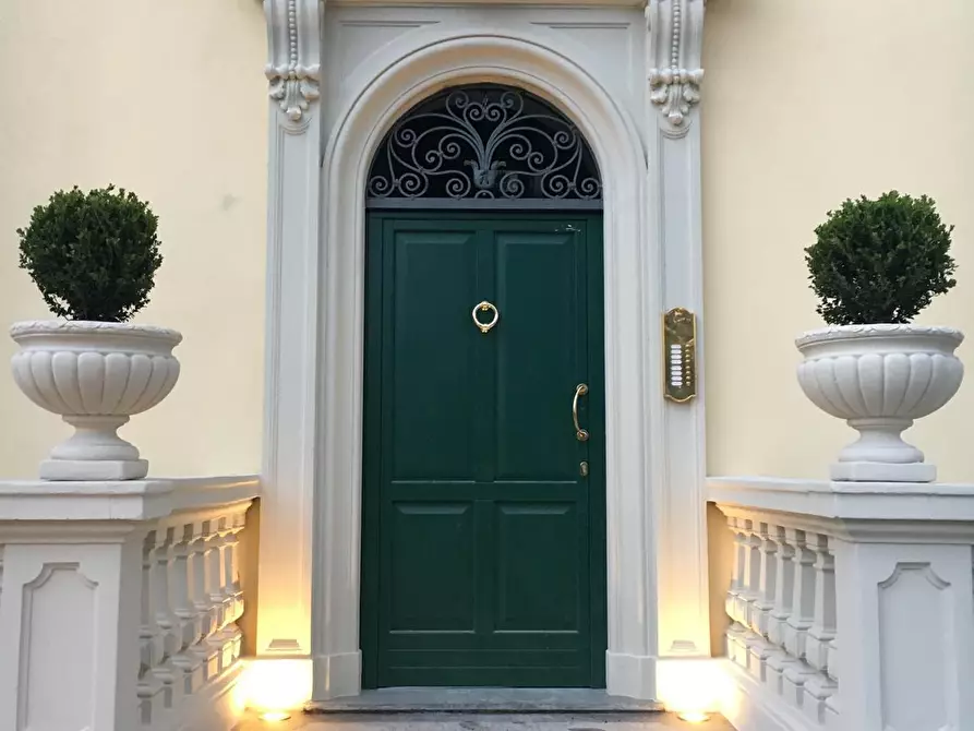 Immagine 4 di Bilocale in affitto  in Via Giuseppe Garibaldi 7/A a Montano Lucino