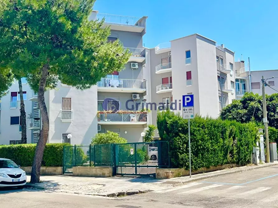 Immagine 2 di Quadrilocale in vendita  in Via Regina Elena 23 a Lecce