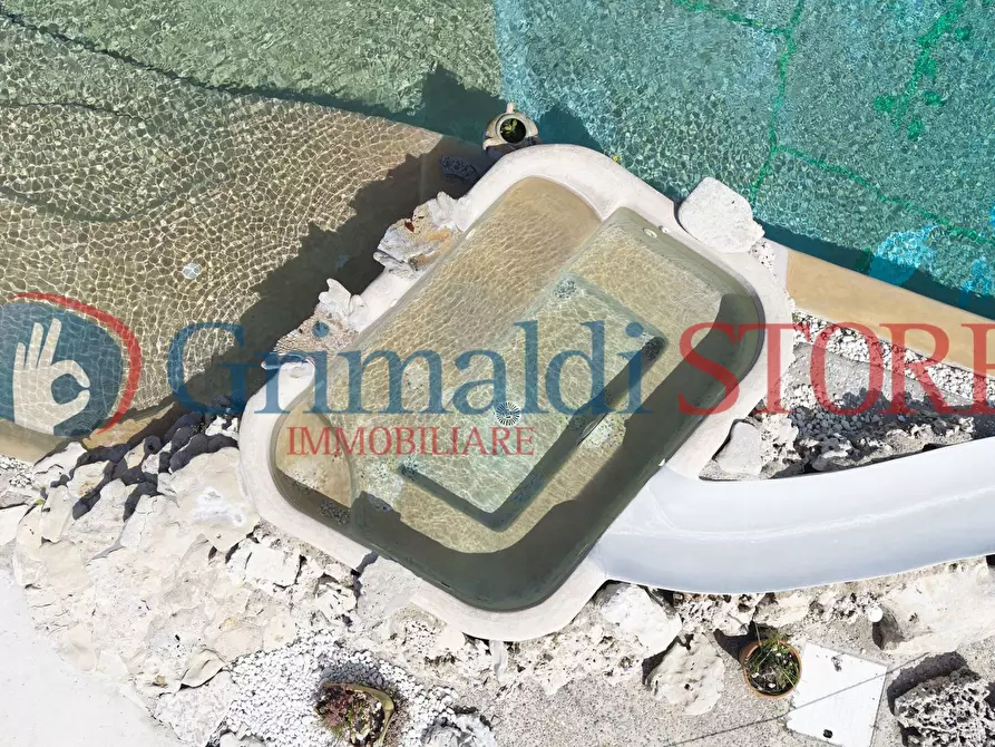 Immagine 99 di Casa indipendente in vendita  in C.S. Lu Monte 1 a Lizzanello