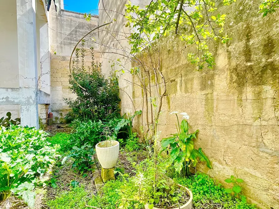 Immagine 23 di Pentalocale in vendita  in Via Dalmazia 28 a Lecce