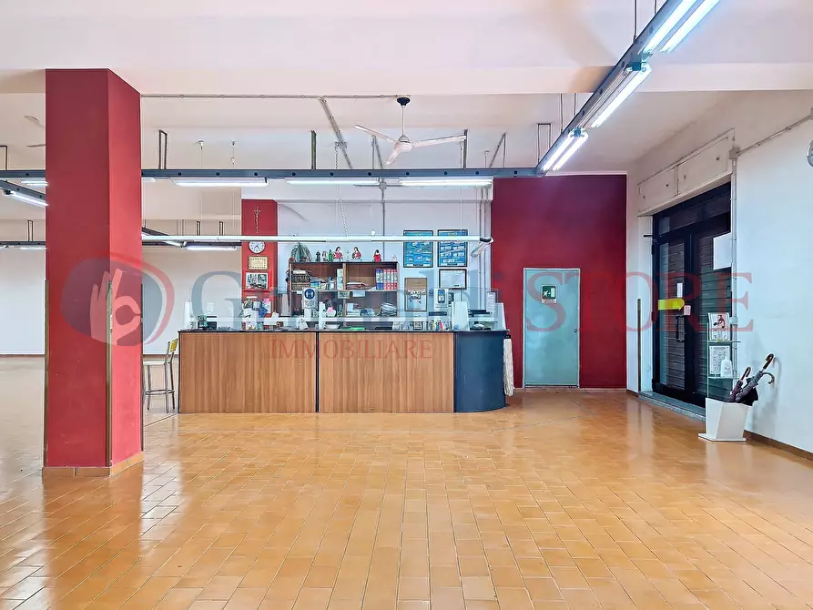 Immagine 2 di Attività commerciale in vendita  a Francavilla Fontana