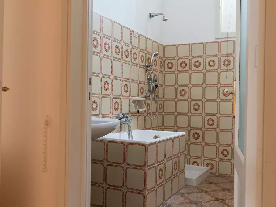 Immagine 40 di Palazzo in vendita  in Via Giacomo Matteotti a Nardo'