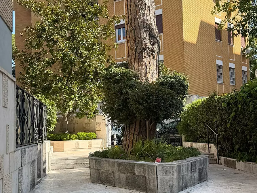 Immagine 25 di Attico in vendita  in Via dei Gandolfi a Roma