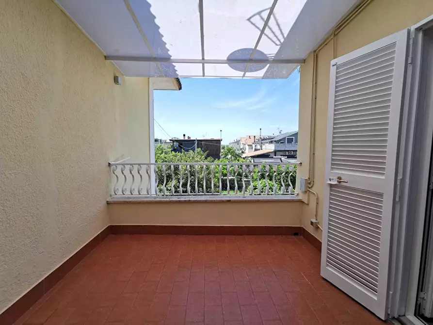 Immagine 22 di Villa in affitto  in Via Madonna del Pantano 40 a Giugliano In Campania