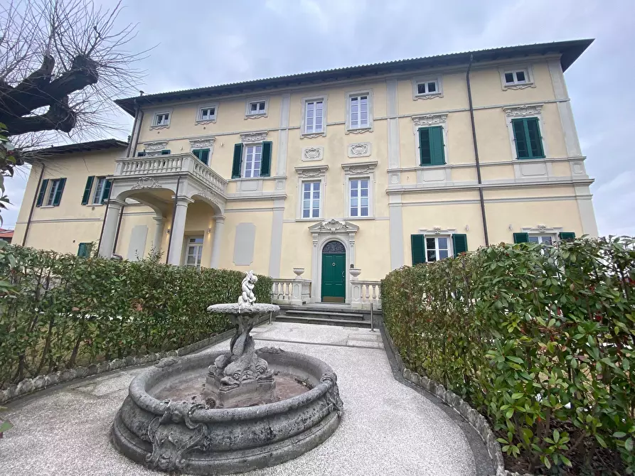 Immagine 1 di Bilocale in affitto  in Via Giuseppe Garibaldi 7/A a Montano Lucino