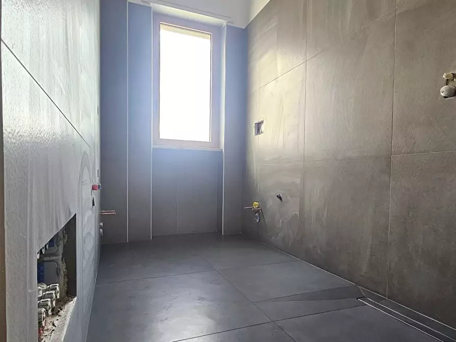 Immagine 18 di Bilocale in vendita  in Viale Giovanni Paolo II 25 a Lecce