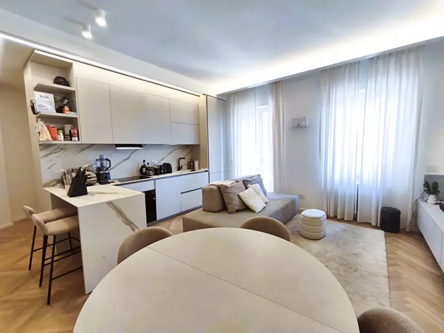 Immagine 9 di Appartamento in vendita  in Viale Misurata 23 a Milano