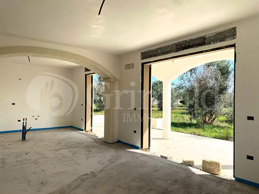 Immagine 11 di Villa in vendita  in contrada tisciano a Tuglie