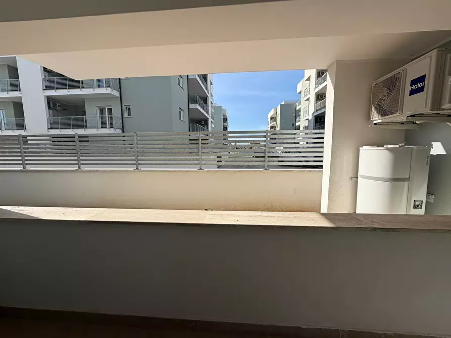 Immagine 5 di Appartamento in vendita  in Via Pratica di Mare a Pomezia