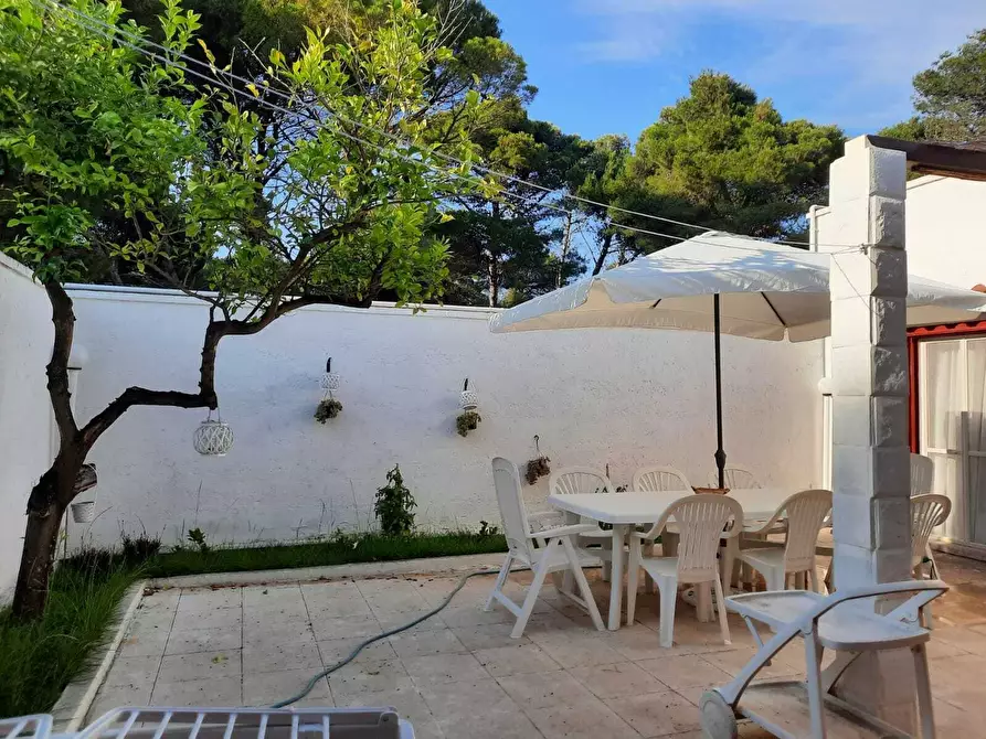 Immagine 1 di Villa in vendita  in Via del Cavaliere 17 a Otranto