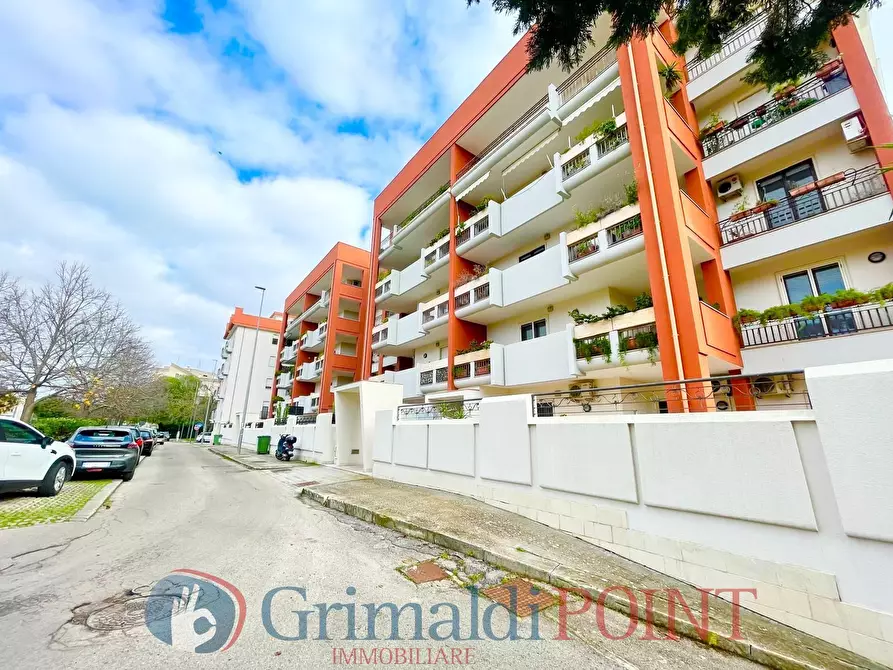 Immagine 54 di Quadrilocale in vendita  in Via Federico Zeri 3 a Lecce