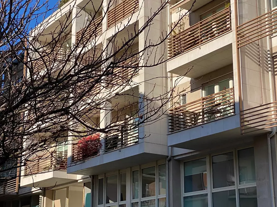 Immagine 24 di Quadrilocale in vendita  in Via XX Settembre 5 a Como