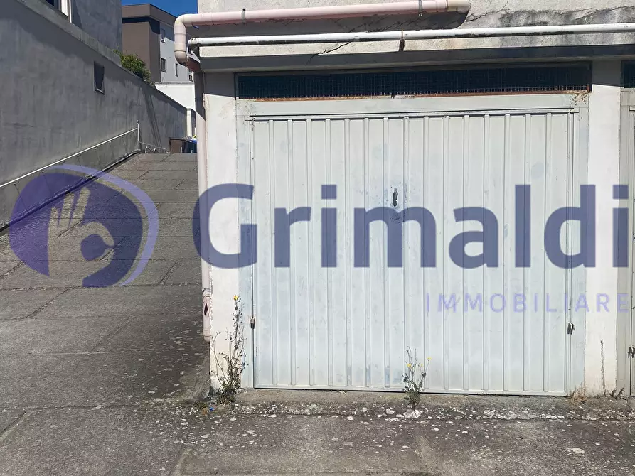 Immagine 16 di Bilocale in affitto  in Via Pietro Vincenti 12 a Lecce