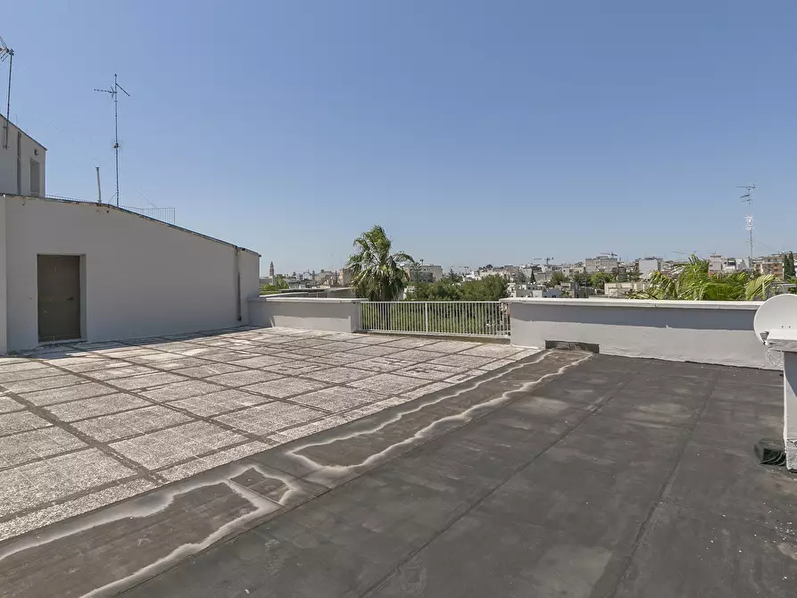 Immagine 58 di Quadrilocale in vendita  in Via Regina Elena 23 a Lecce