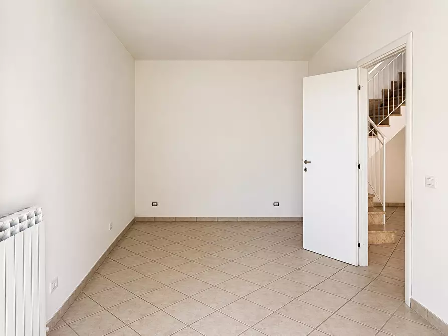 Immagine 4 di Casa indipendente in vendita  in Viale Roma 202 a Anzio