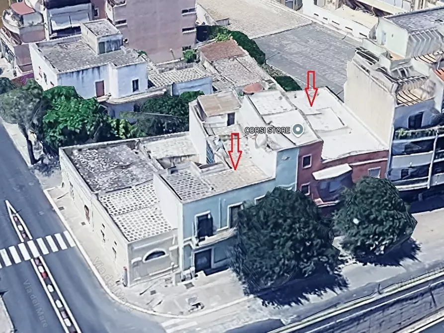 Immagine 1 di Casa indipendente in vendita  in Viale G. Leopardi 161 a Lecce