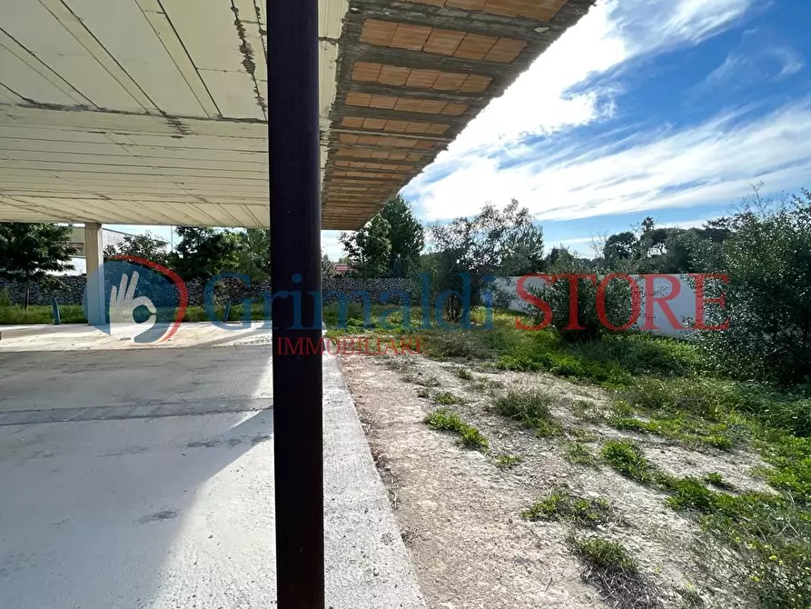 Immagine 22 di Villa in vendita  in Via Rodi Garganico 2 a Lecce