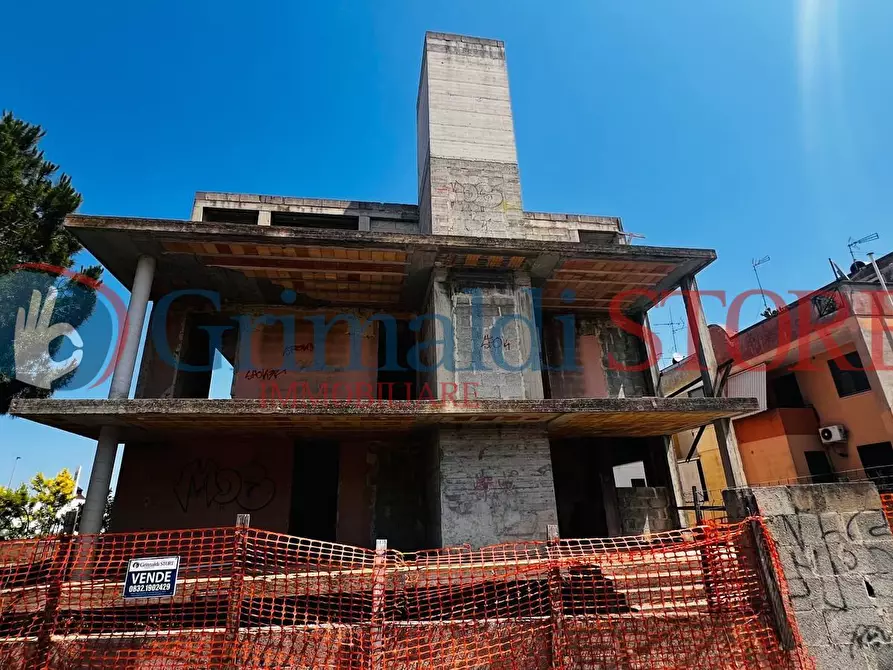 Immagine 14 di Villa in vendita  in Via Solano 208 a Lequile