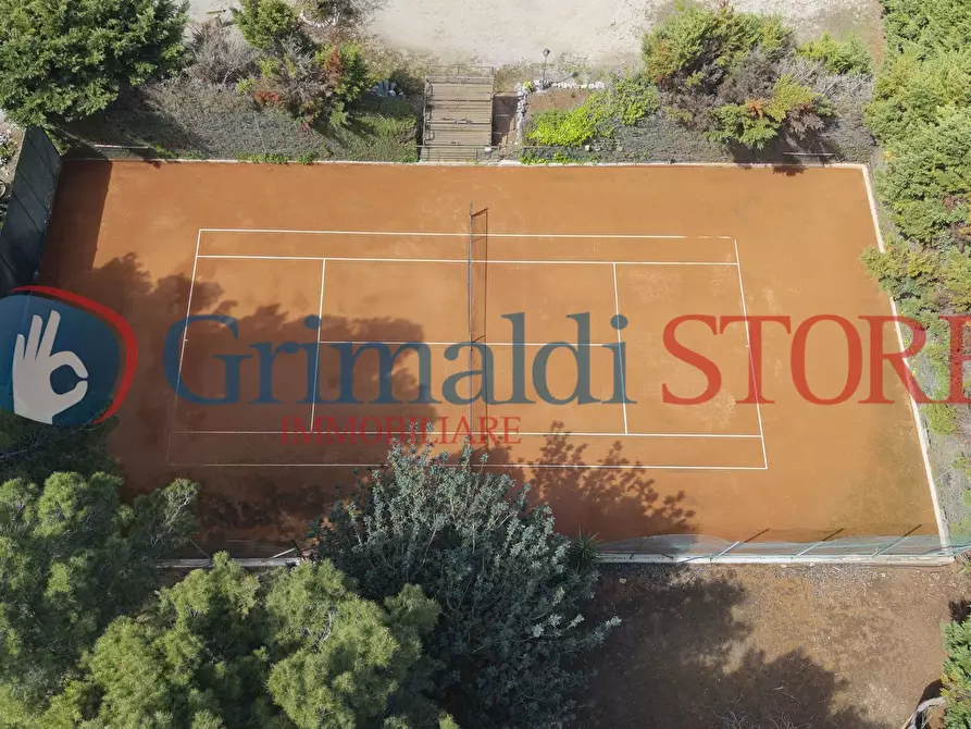 Immagine 101 di Casa indipendente in vendita  in C.S. Lu Monte 1 a Lizzanello