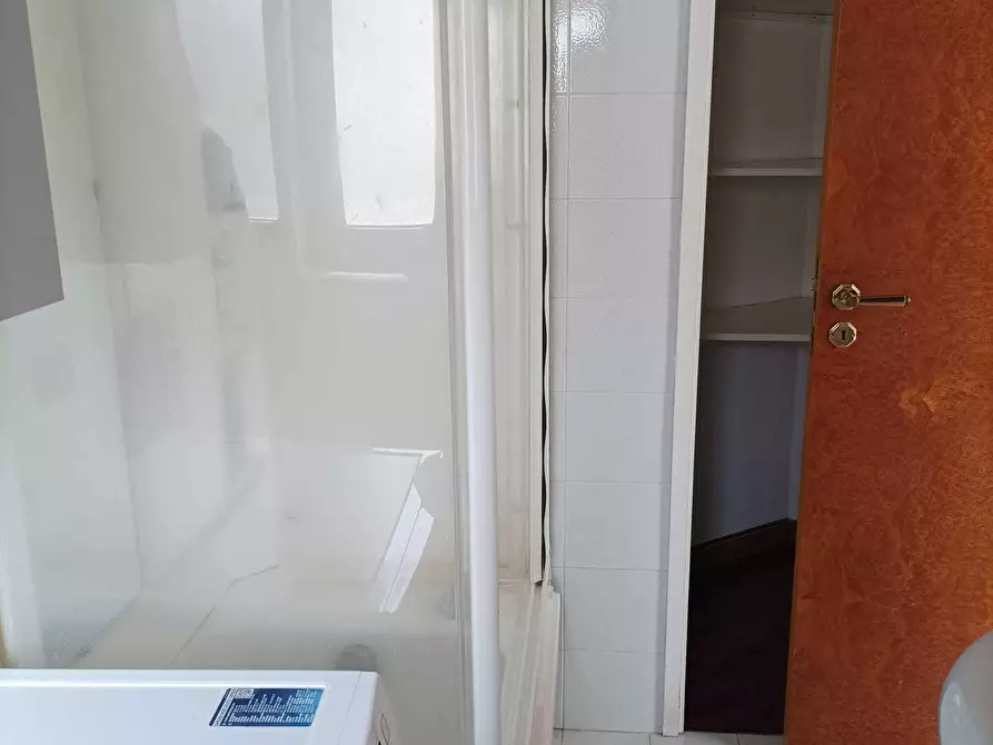 Immagine 38 di Bilocale in affitto  in Via Braccio Martello 6 a Lecce