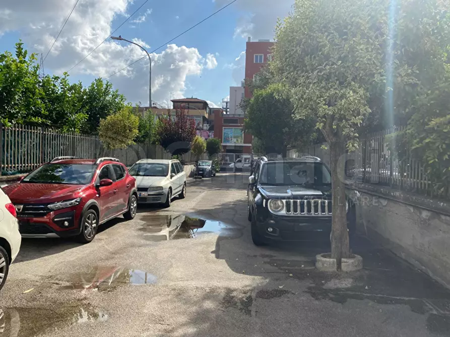 Immagine 6 di Garage in vendita  a Melito Di Napoli