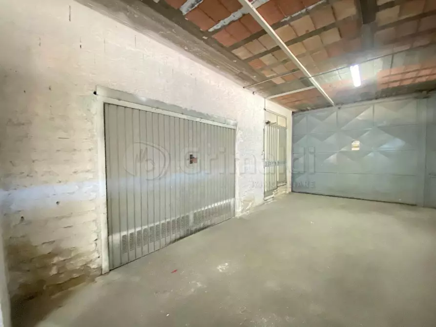 Immagine 13 di Trilocale in vendita  a Giugliano In Campania