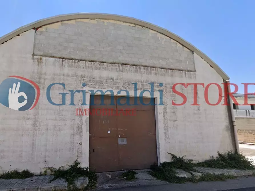 Immagine 2 di Attività artigianale in vendita  in Via Spagna 3 a Calimera