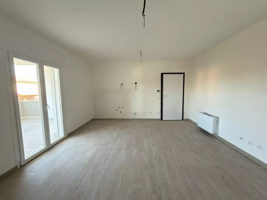 Immagine 3 di Trilocale in vendita  in Via Monte Civetta 2 a Nettuno