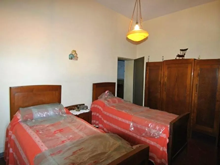 Immagine 15 di Terratetto in vendita  in via Castello 4 a Dongo