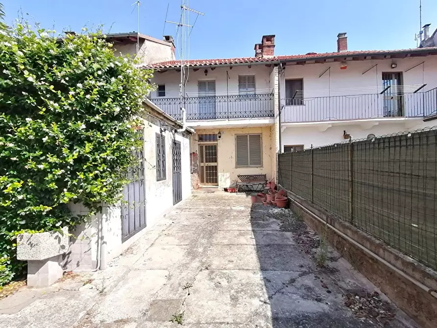 Immagine 1 di Casa indipendente in vendita  in Via B. Rattazzi 12 a Rive