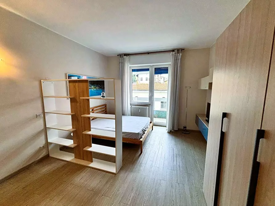 Immagine 9 di Appartamento in affitto  in Via Alessandro Manzoni 12 a Como