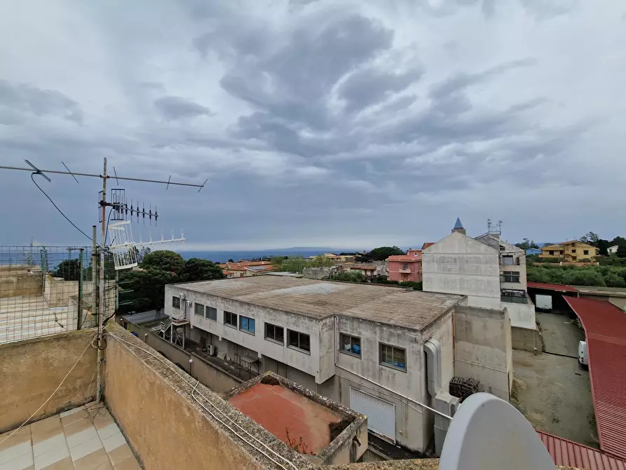 Immagine 25 di Appartamento in vendita  a Messina