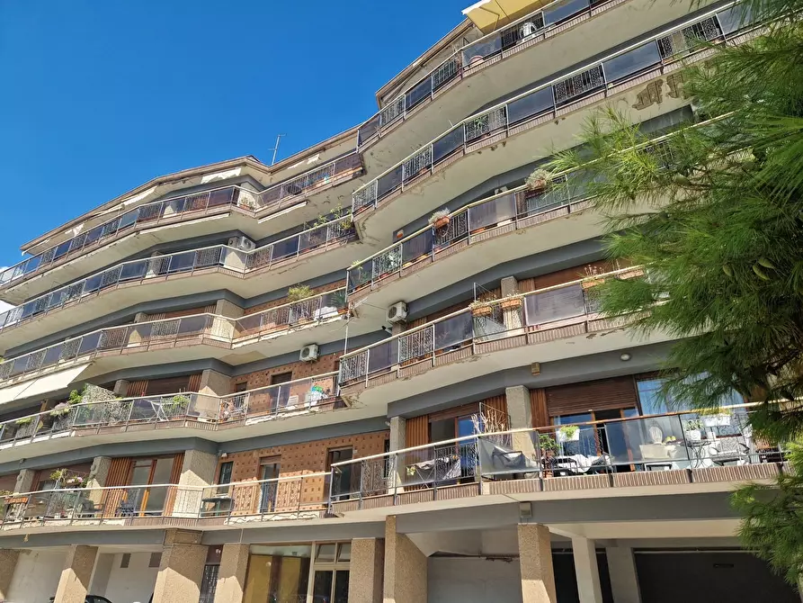 Immagine 26 di Appartamento in vendita  in Strada Panoramica dello Stretto a Messina