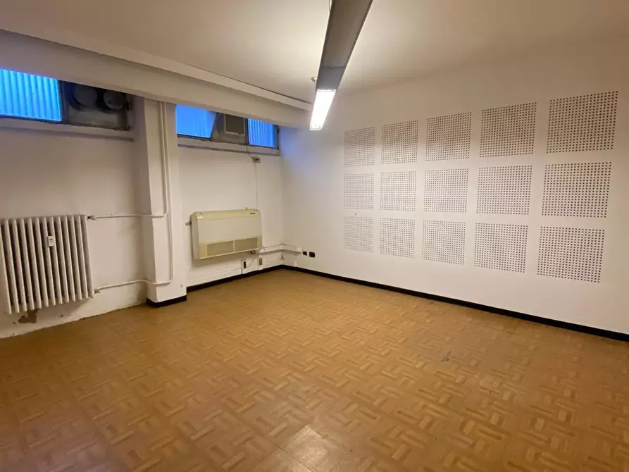 Immagine 25 di Ufficio in vendita  in Viale Paolo Onorato Vigliani 13 a Milano