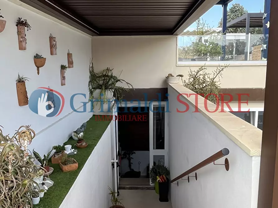 Immagine 5 di Magazzino in vendita  in Viale Giovanni Paolo II 71 a Lecce