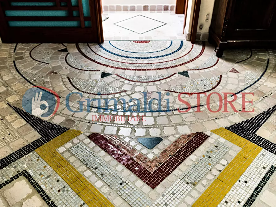 Immagine 60 di Villa in vendita  a Grottaglie